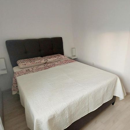 Apartman Near Fazana-500 From The Sea Exterior foto